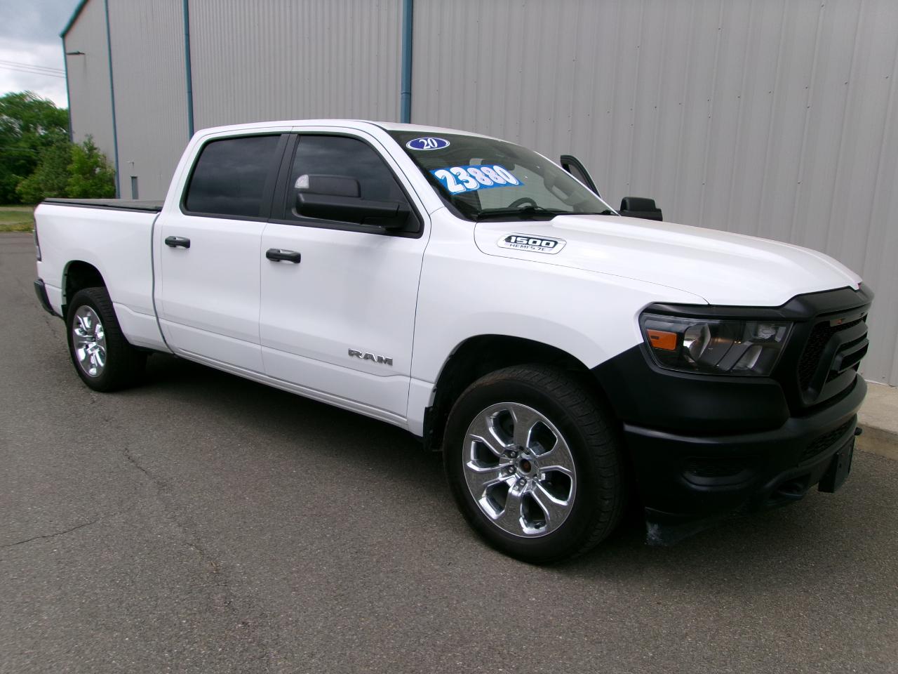 RAM 1500 Tradesman 4x4 Crew Cab 6'4" Box 2020