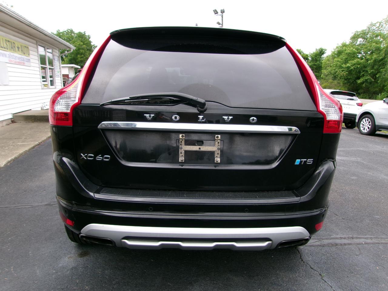 Volvo XC60 T5 FWD Dynamic 2017