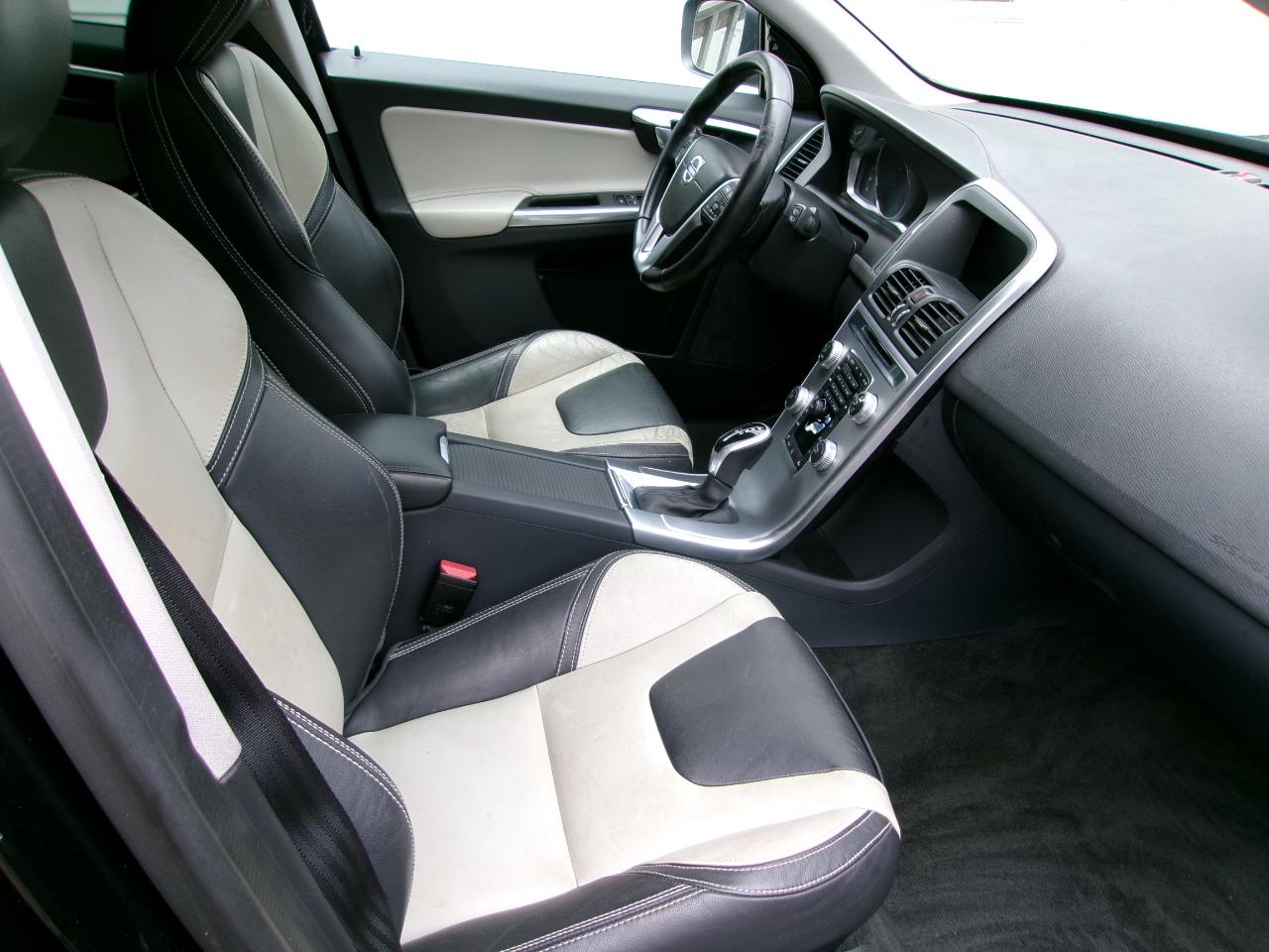Volvo XC60 T5 FWD Dynamic 2017