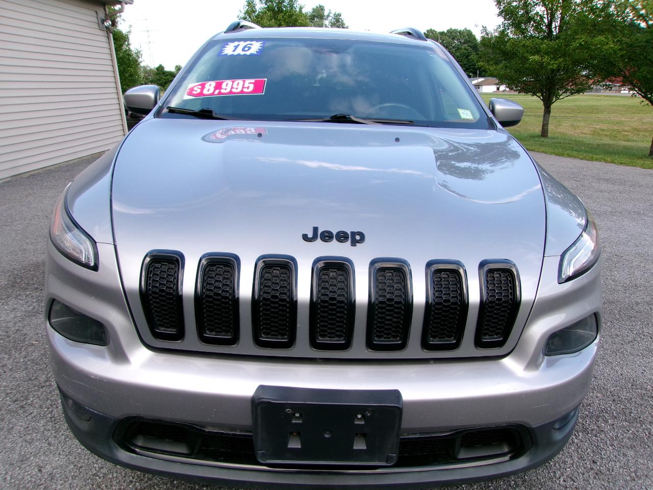 Jeep Cherokee 4WD 4dr Altitude *Ltd Avail* 2016