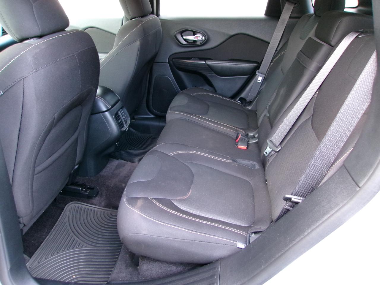 Jeep Cherokee 4WD 4dr Altitude *Ltd Avail* 2016