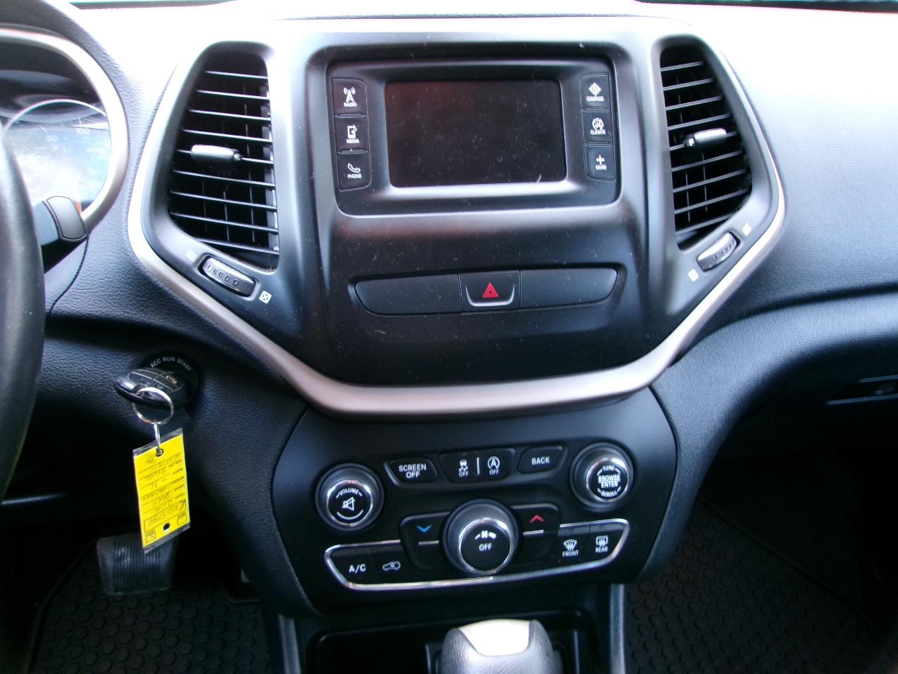 Jeep Cherokee 4WD 4dr Altitude *Ltd Avail* 2016