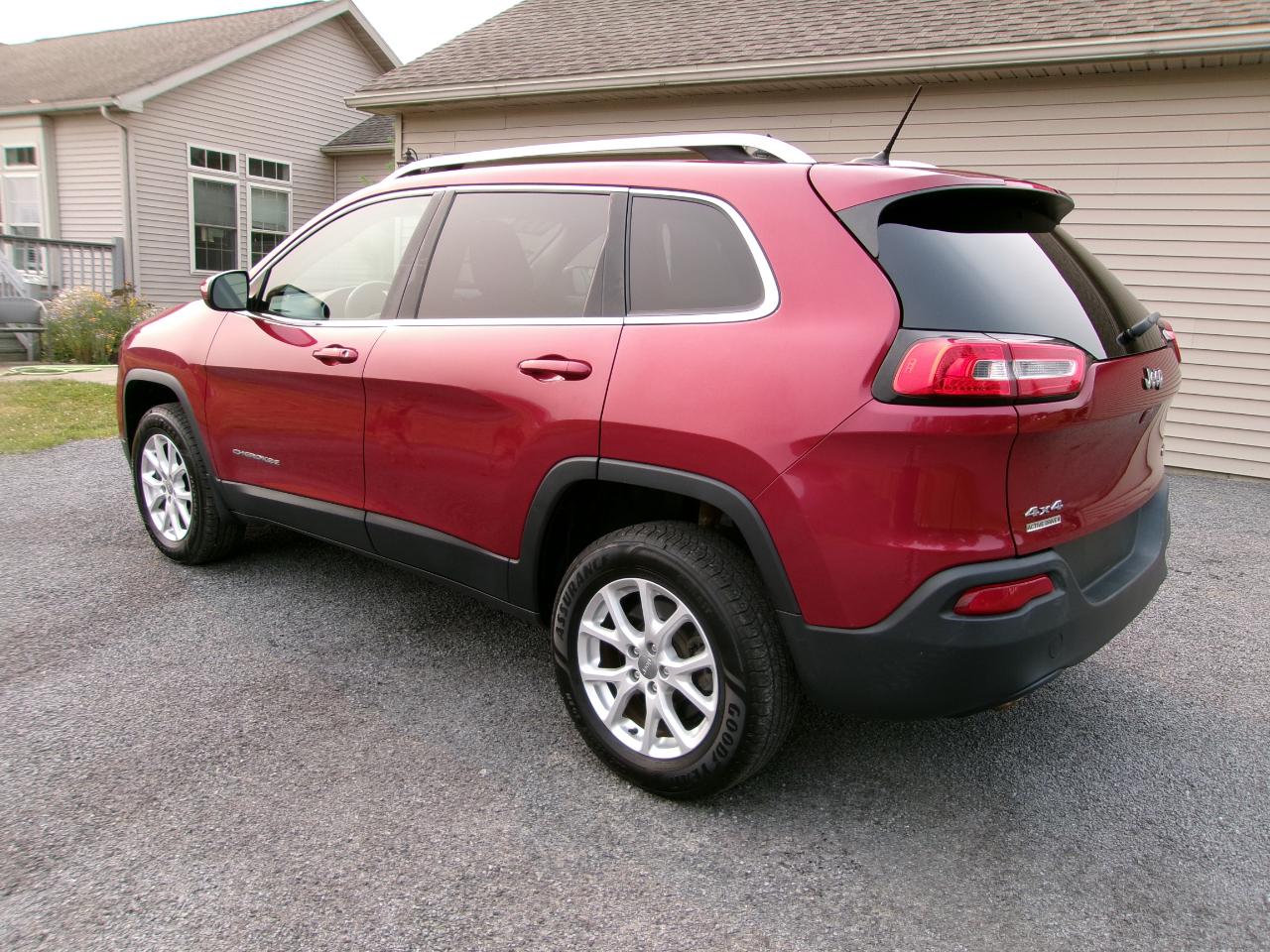 Jeep Cherokee 4WD 4dr Latitude 2015