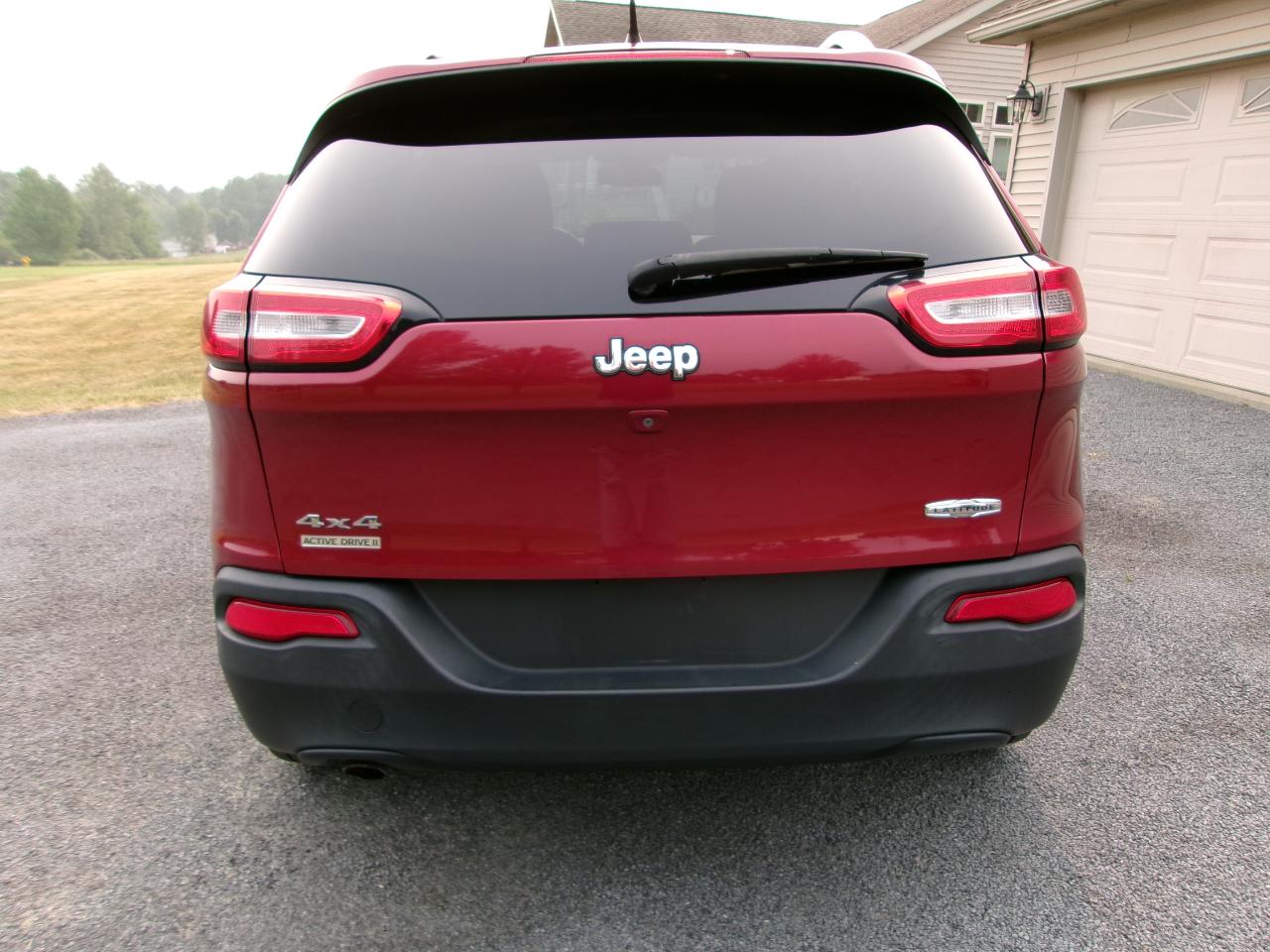 Jeep Cherokee 4WD 4dr Latitude 2015