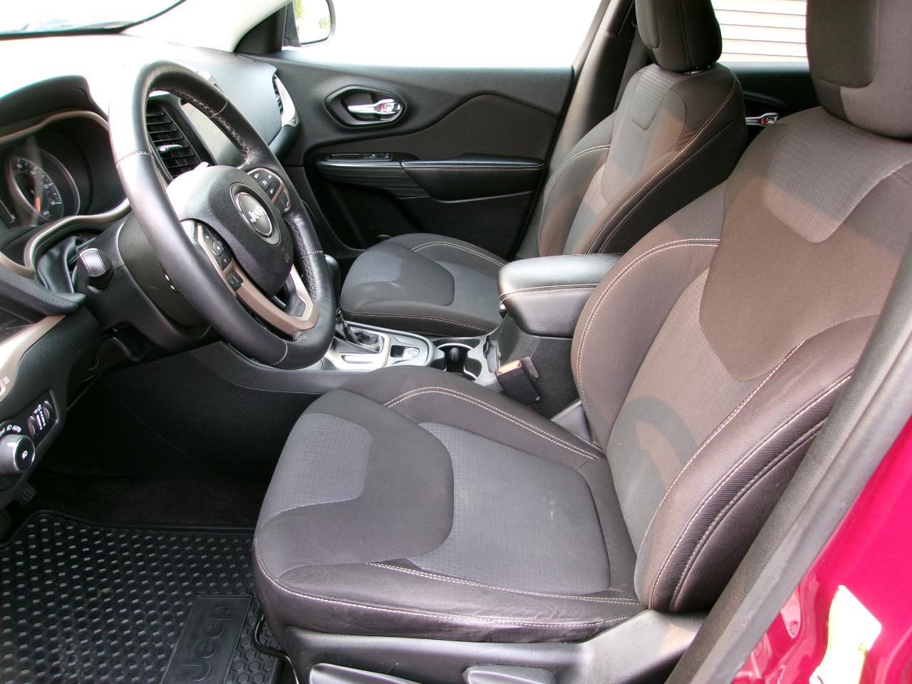 Jeep Cherokee 4WD 4dr Latitude 2015
