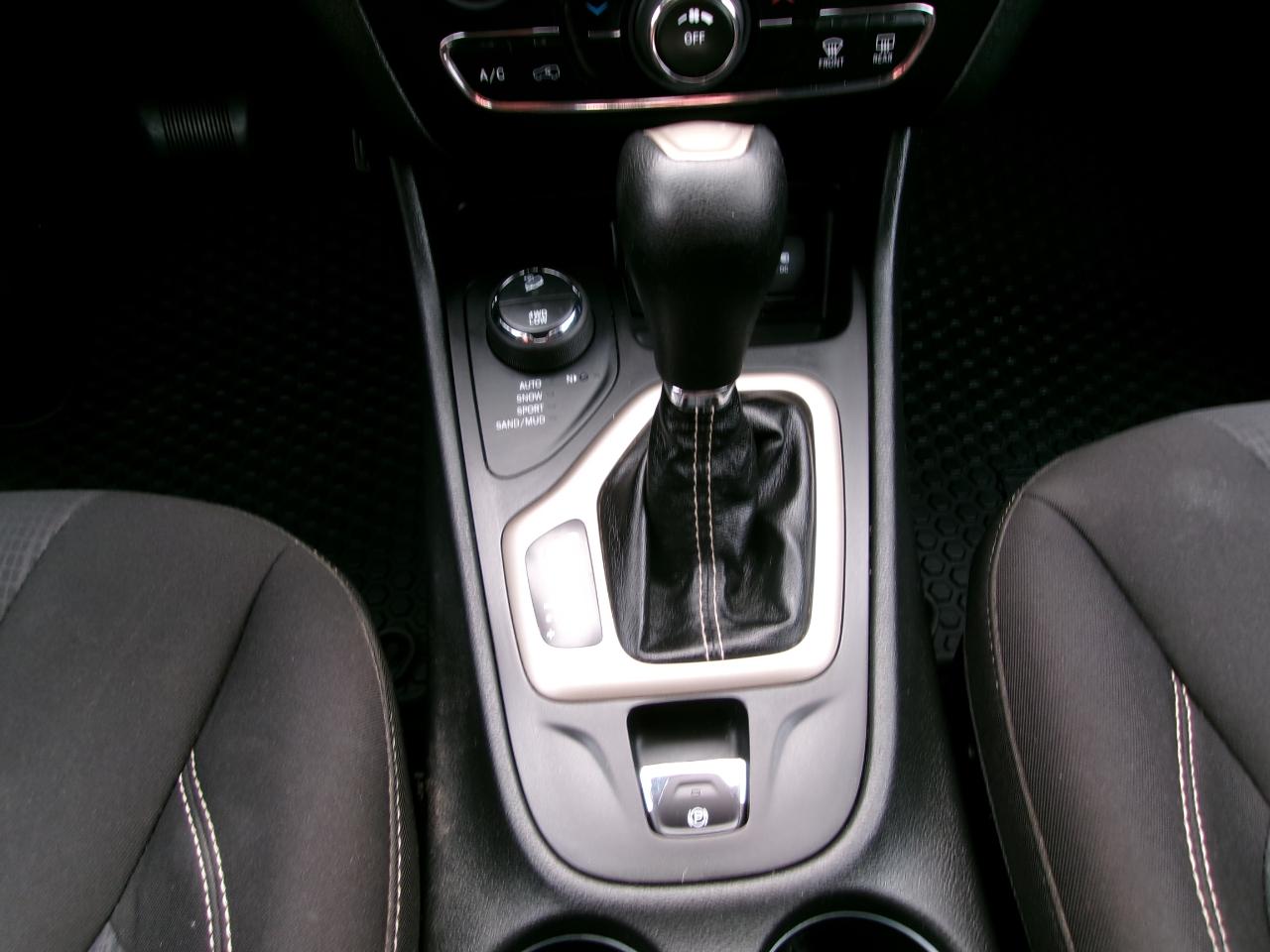 Jeep Cherokee 4WD 4dr Latitude 2015