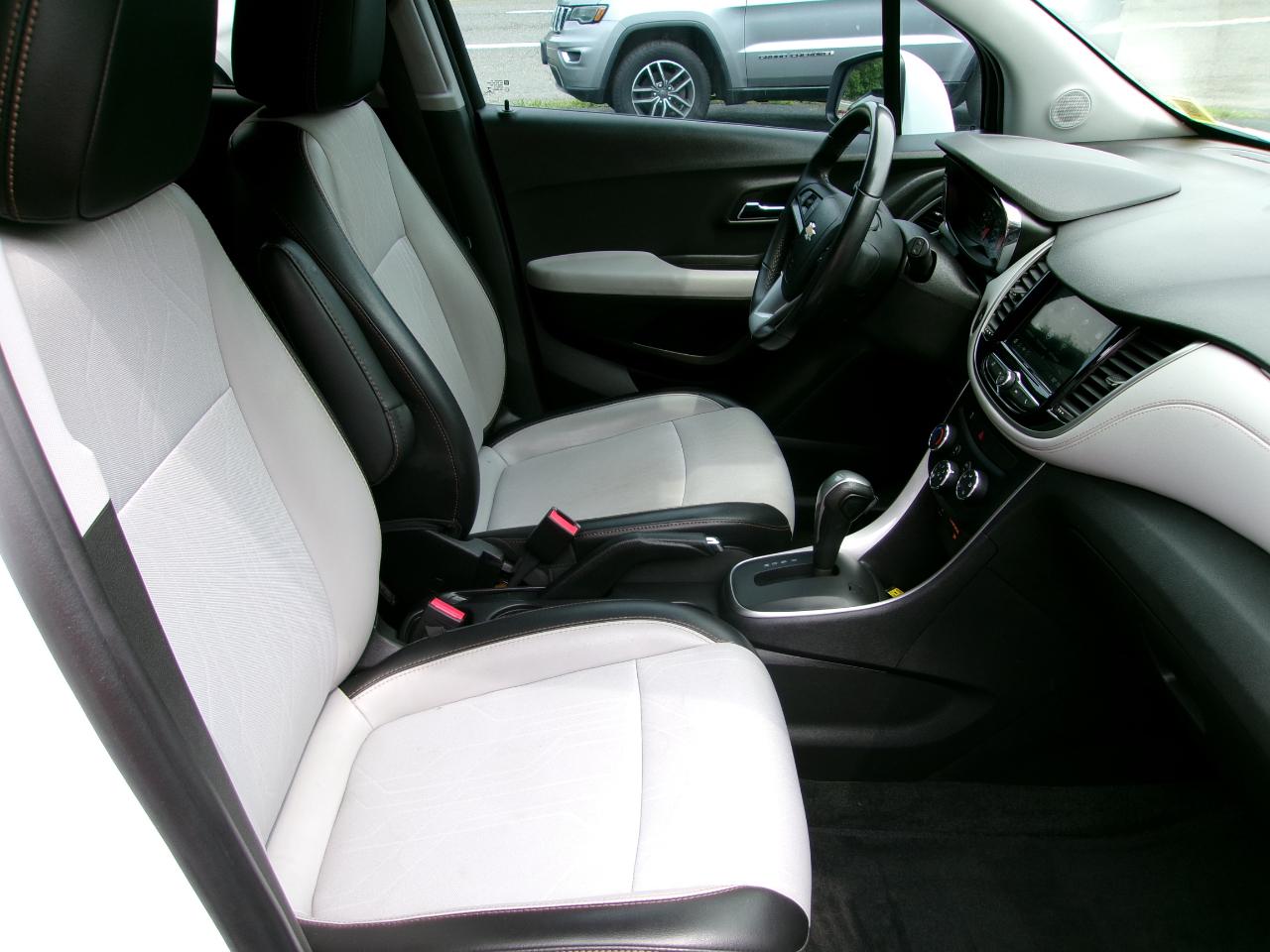 Chevrolet Trax FWD 4dr LT 2019