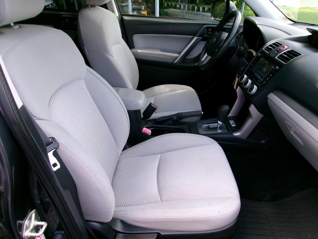 Subaru Forester 2.5i Premium CVT 2017