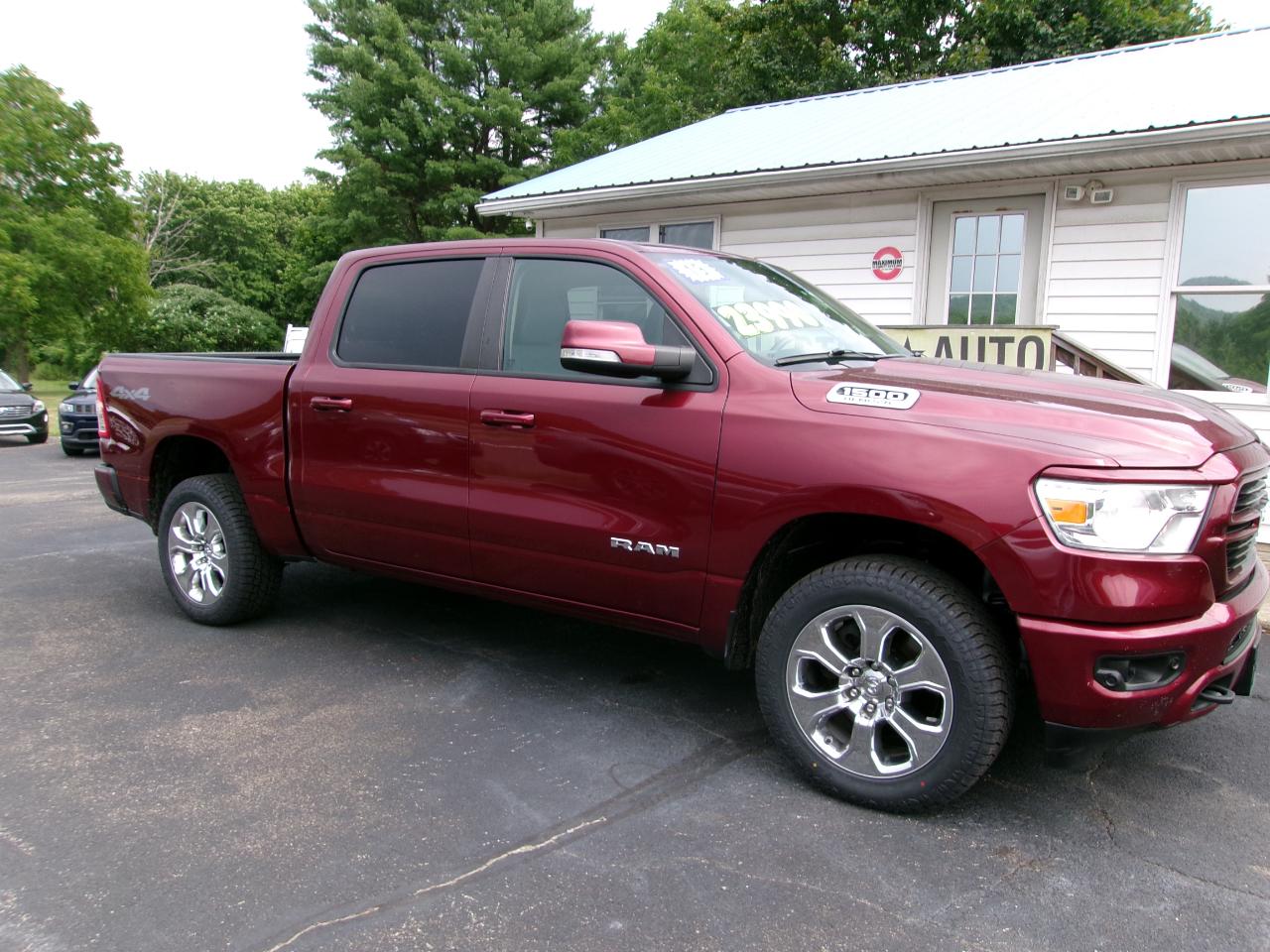 RAM 1500 Big Horn/Lone Star 4x4 Crew Cab 5'7" Box 2019