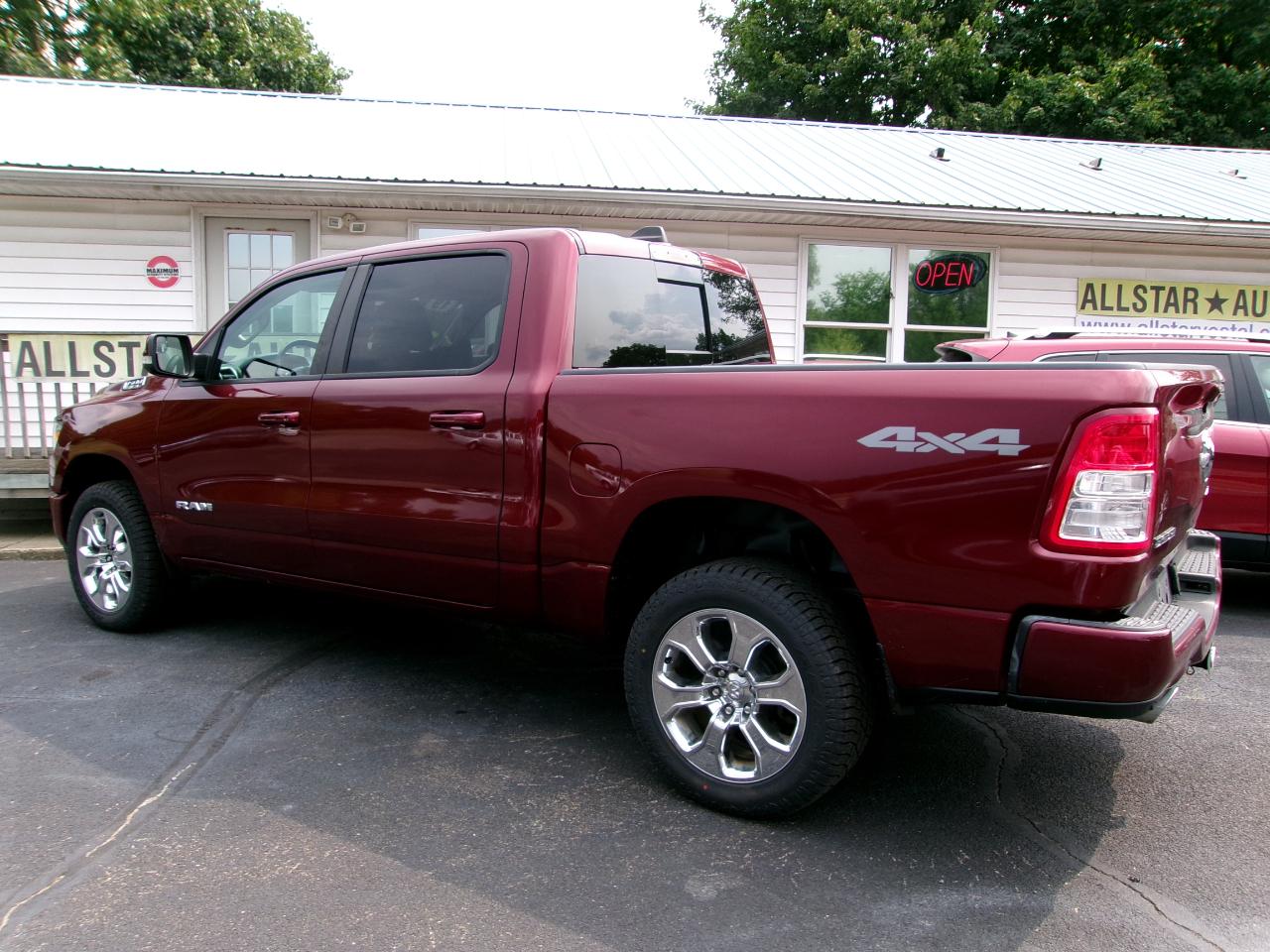 RAM 1500 Big Horn/Lone Star 4x4 Crew Cab 5'7" Box 2019