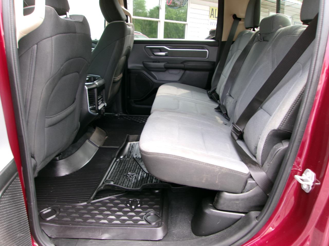 RAM 1500 Big Horn/Lone Star 4x4 Crew Cab 5'7" Box 2019