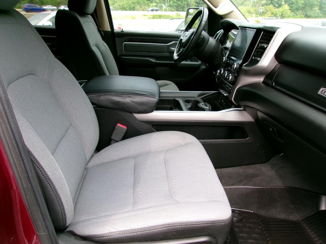 RAM 1500 Big Horn/Lone Star 4x4 Crew Cab 5'7" Box 2019