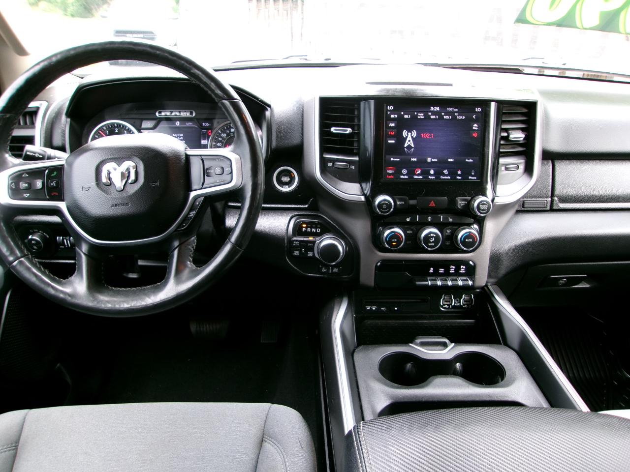 RAM 1500 Big Horn/Lone Star 4x4 Crew Cab 5'7" Box 2019