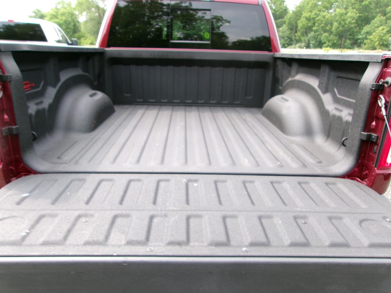 RAM 1500 Big Horn/Lone Star 4x4 Crew Cab 5'7" Box 2019