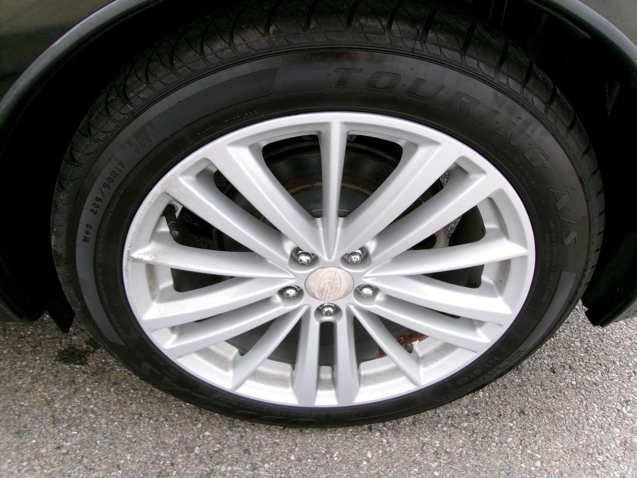 Subaru Impreza Wagon 5dr Auto 2.0i Premium 2013
