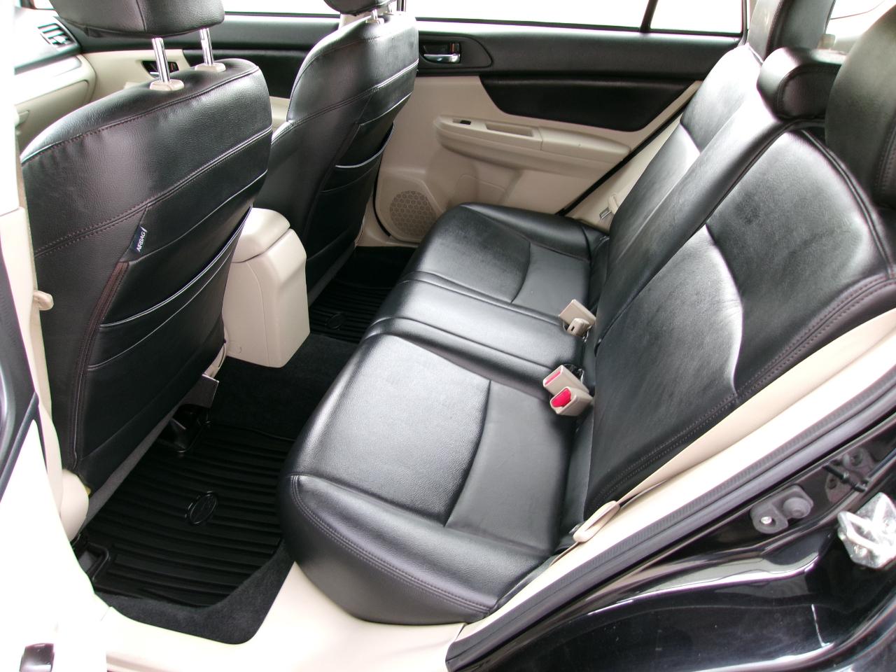 Subaru Impreza Wagon 5dr Auto 2.0i Premium 2013