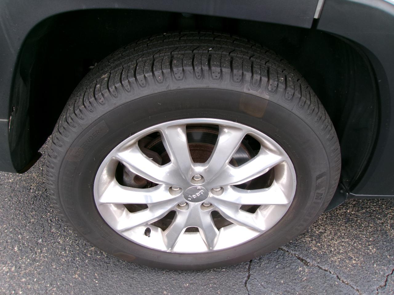 Jeep Cherokee 4WD 4dr Limited 2016