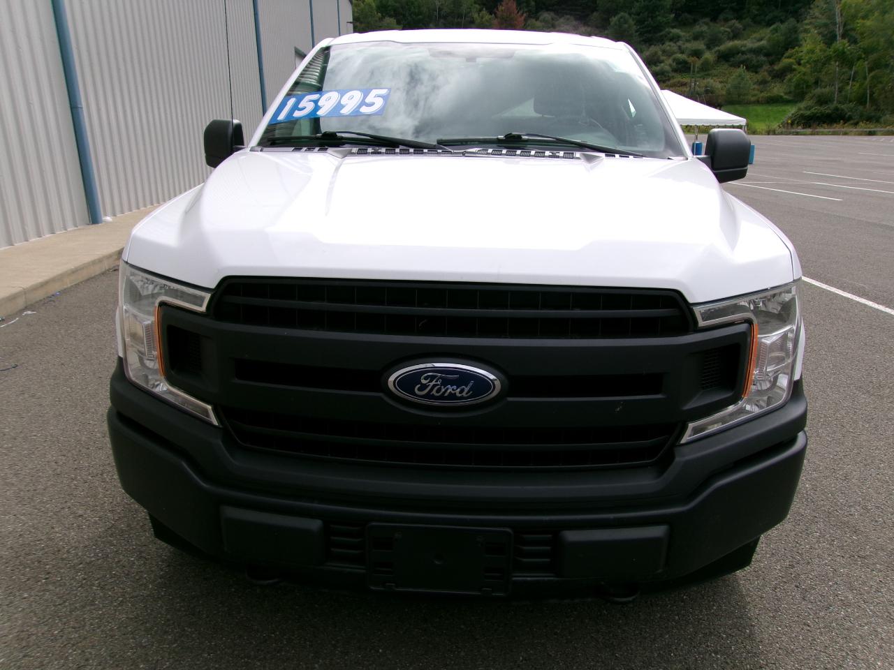 Ford F-150 XL 4WD Reg Cab 8' Box 2018