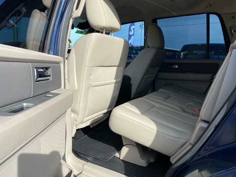 Ford Expedition XL 4WD 2014