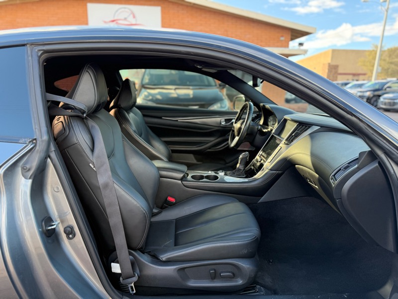 Infiniti Q60 3.0t PURE 2019