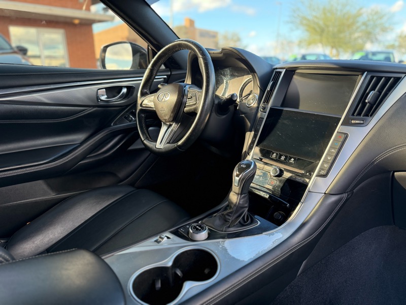 Infiniti Q60 3.0t PURE 2019