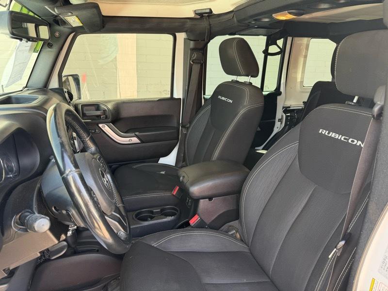 Jeep Wrangler Unlimited Rubicon 4WD 2015