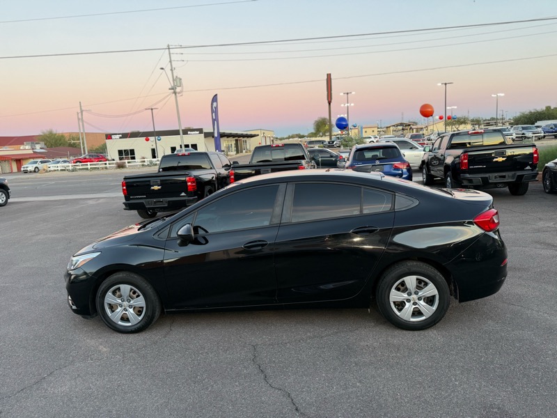 Chevrolet Cruze LS Auto 2018