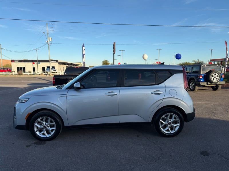 Kia Soul LX CVT 2020