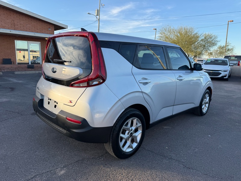 Kia Soul LX CVT 2020