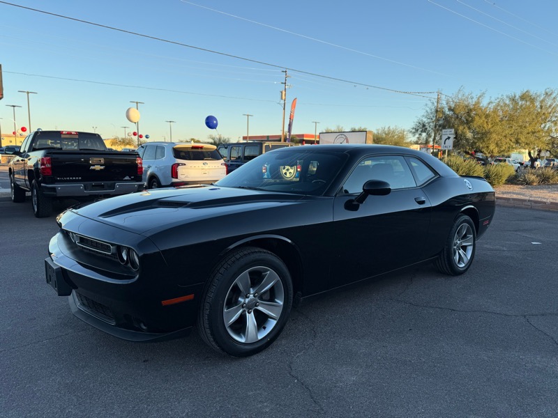 2021 Dodge Challenger SXT