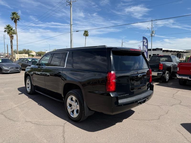 Chevrolet Suburban LT 2WD 2016