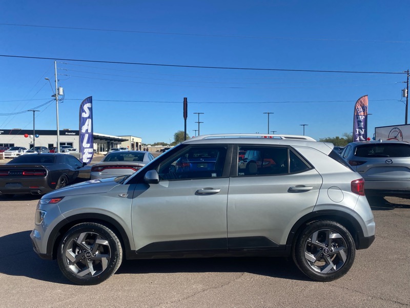 Hyundai Venue SEL 2021