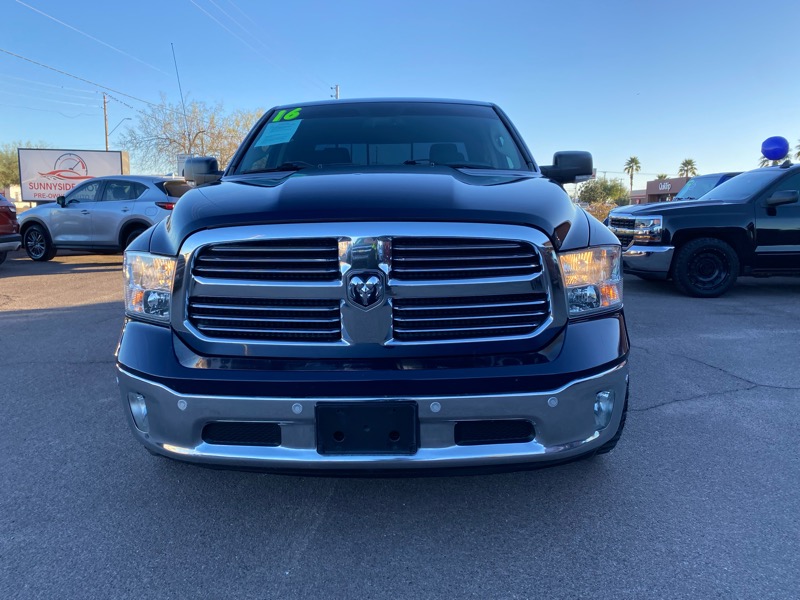 RAM 1500 Lone Star Crew Cab SB 2WD 2016