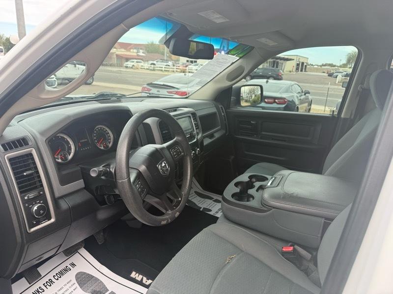 RAM 1500 Tradesman Quad Cab 2WD 2018
