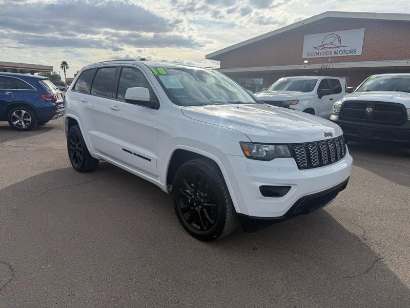 Jeep Grand Cherokee Laredo 2WD 2018