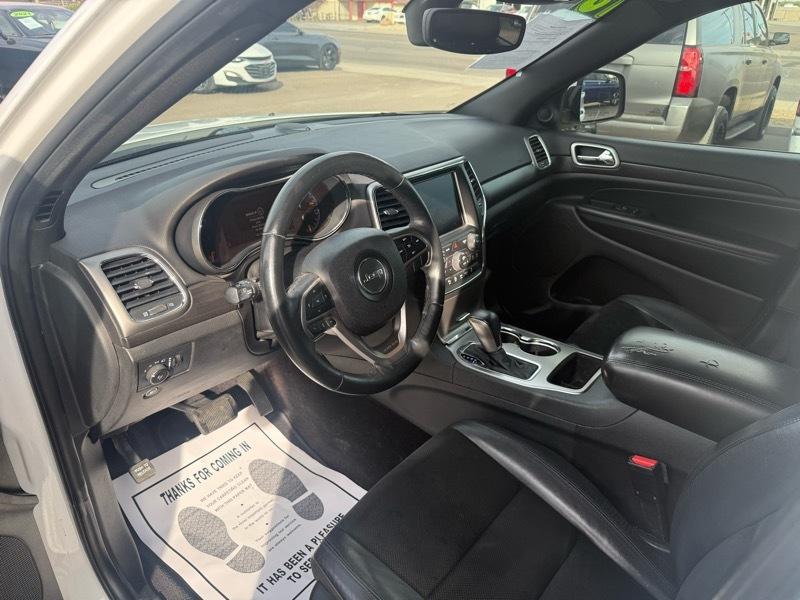 Jeep Grand Cherokee Laredo 2WD 2018