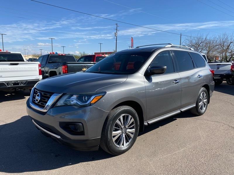 2020 Nissan Pathfinder S