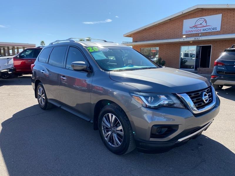 Nissan Pathfinder S 2020