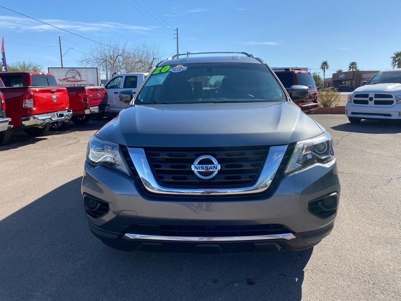 Nissan Pathfinder S 2020