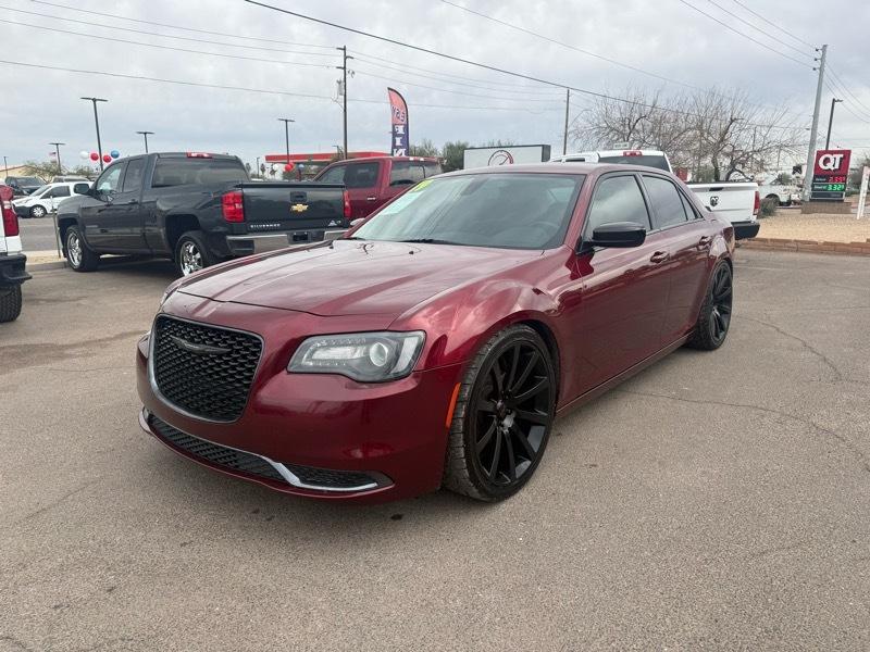2019 Chrysler 300 Touring