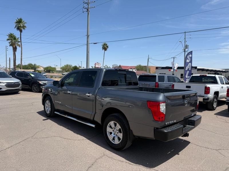 Nissan Titan S Crew Cab 2WD 2017