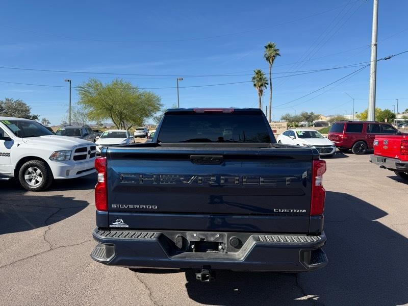 Chevrolet Silverado 1500 Custom Crew Cab 2WD 2022