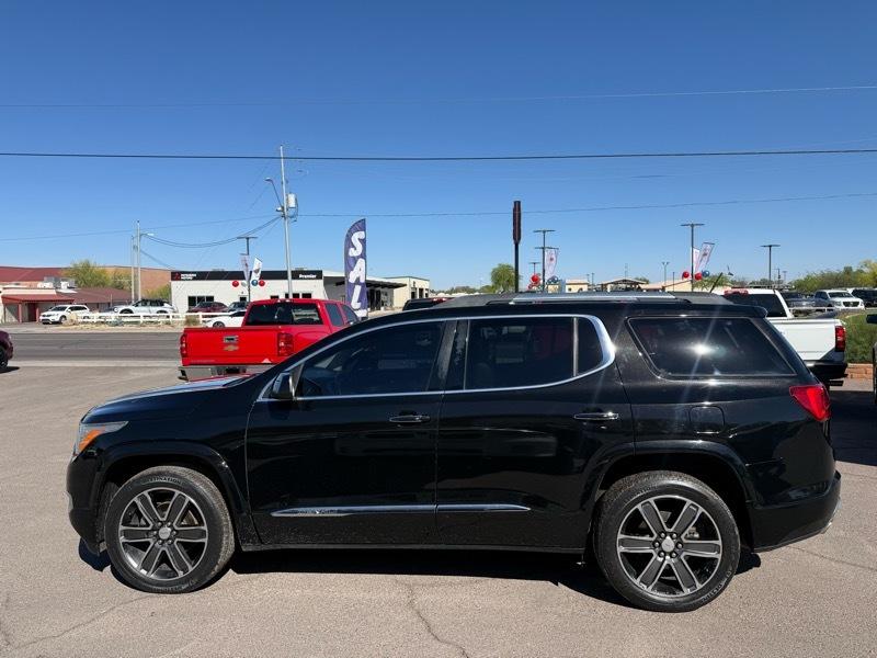 GMC Acadia Denali 2019