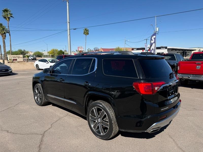 GMC Acadia Denali 2019