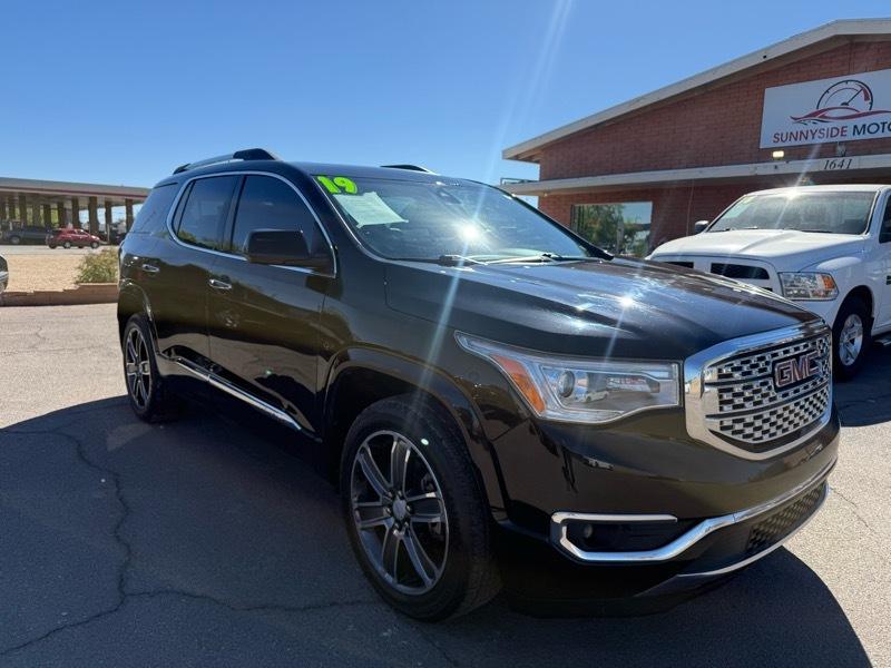 GMC Acadia Denali 2019