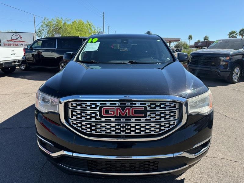 GMC Acadia Denali 2019