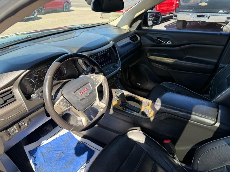 GMC Acadia Denali 2019