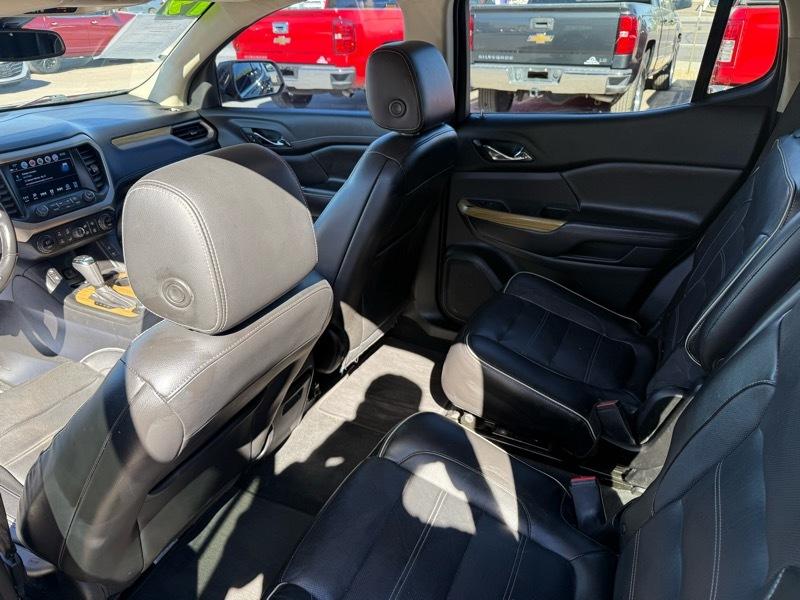 GMC Acadia Denali 2019