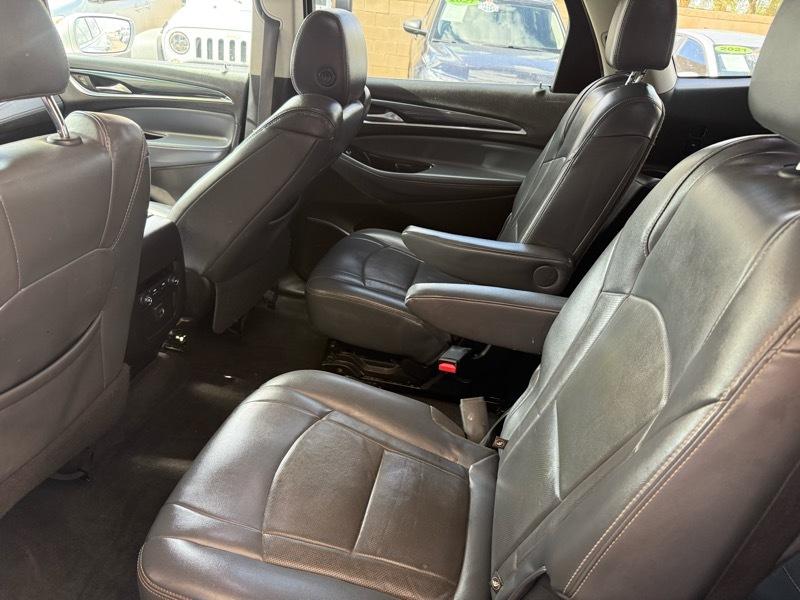 Buick Enclave Essence FWD 2020
