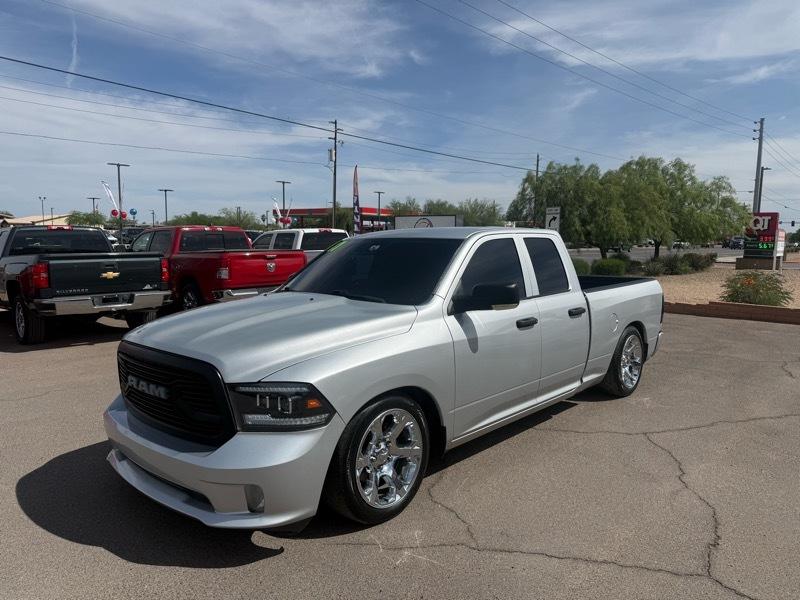 RAM 1500 Tradesman Quad Cab 2WD 2017